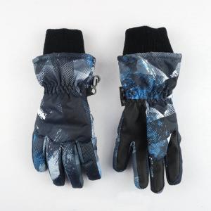 Boy's ski gloves   