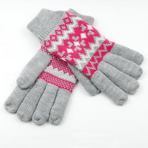 Snowflake knitted gloves