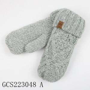 Women's knitted mitten